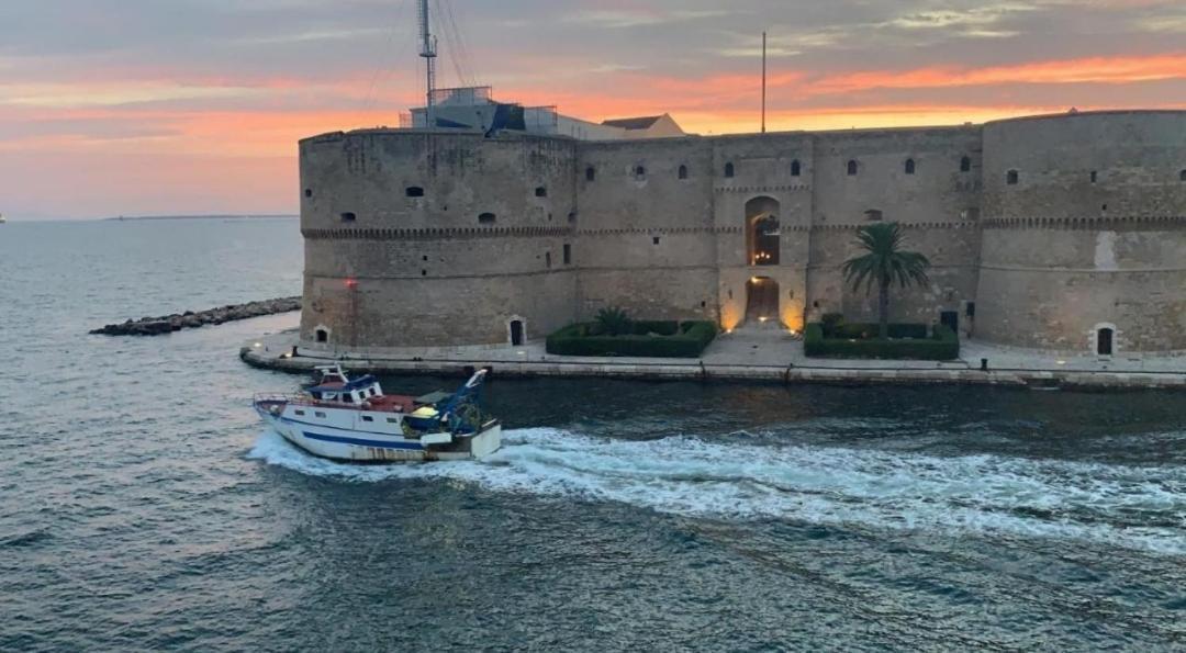 L'Incanto Taranto Ngoại thất bức ảnh